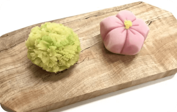 繊細な本格和菓子作り体験のイメージ画像